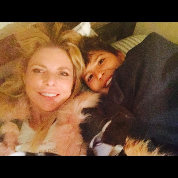 Meet your Posher, Everything Sexy. - Picture 7 of 7